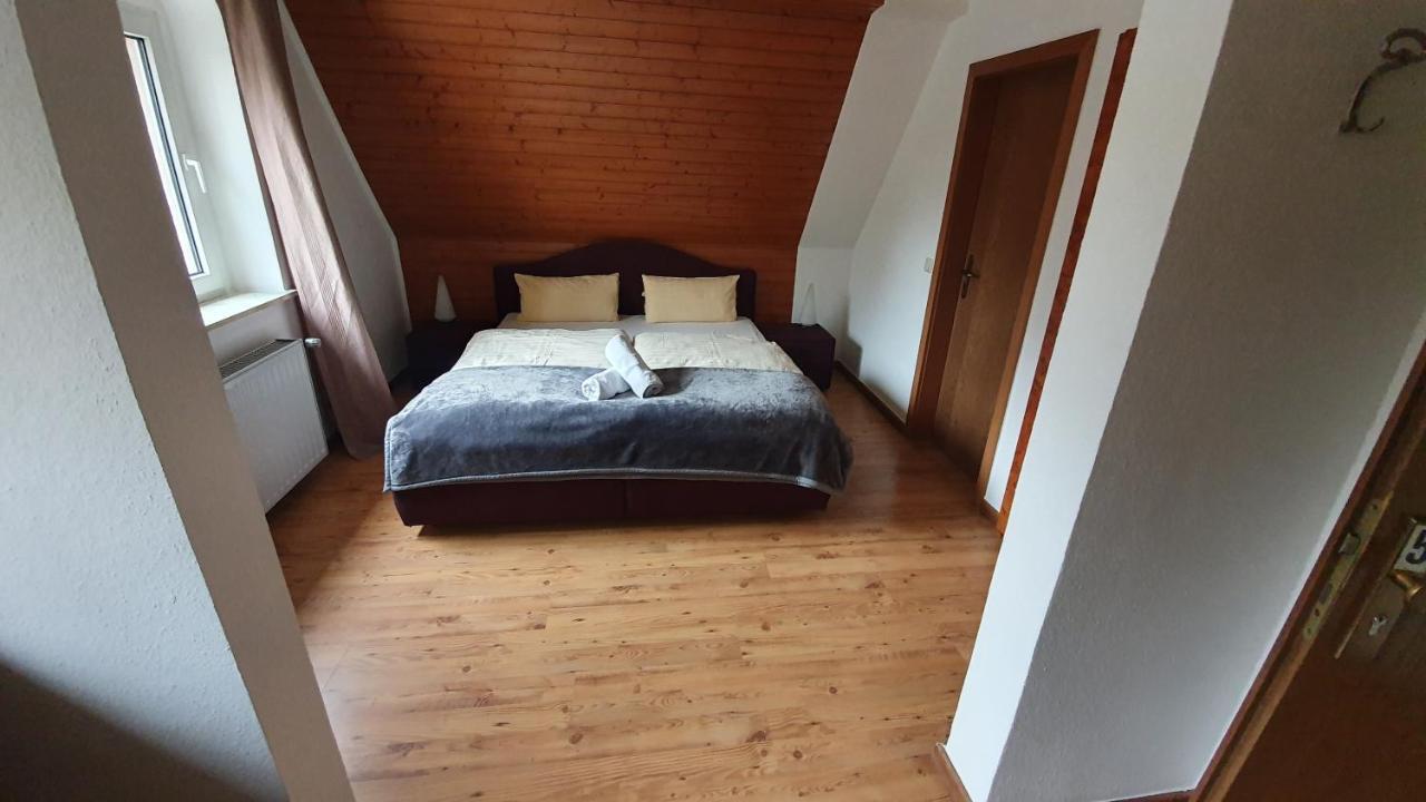 Hotel Gartenstadt Dortmund Buitenkant foto